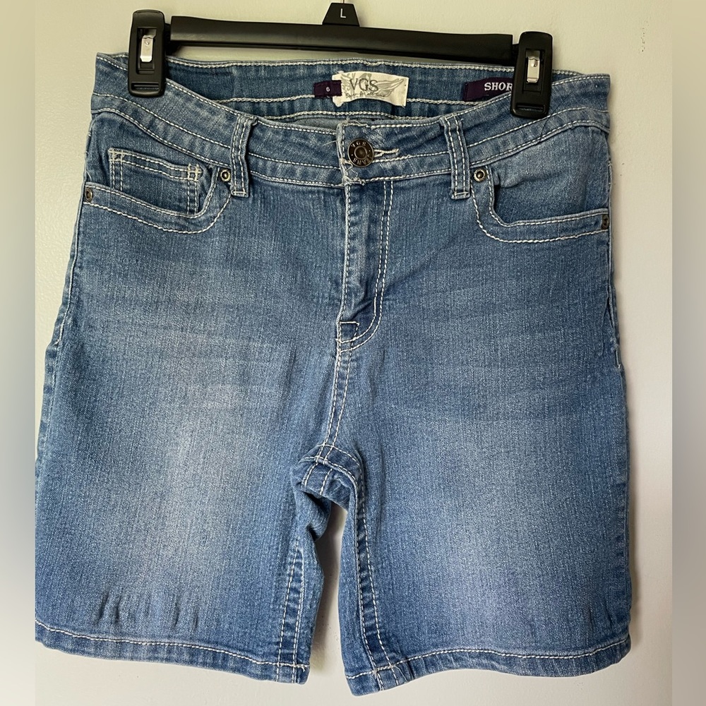 VGS Denim Shorts, Size 6 - Picture 3 of 6